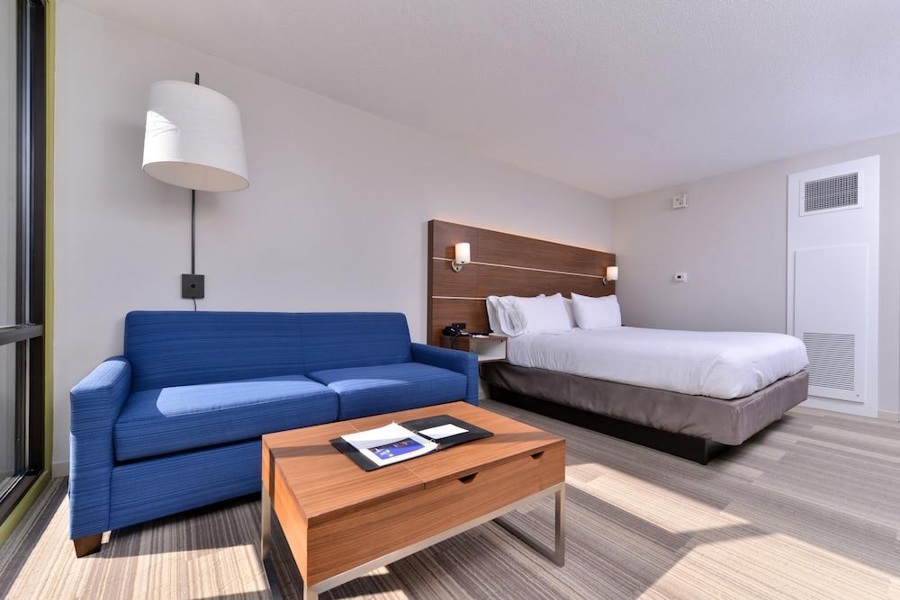 Holiday Inn Express & Suites Springfield By Ihg Exteriér fotografie