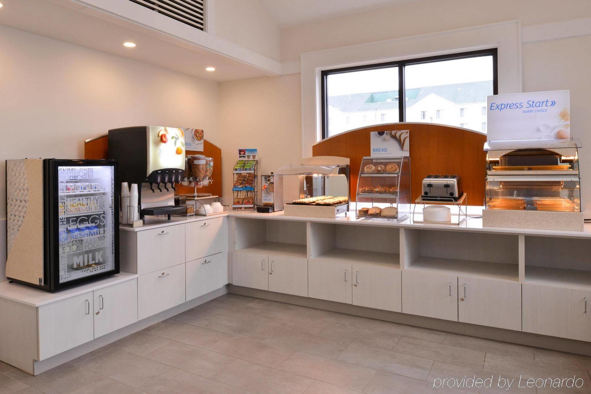 Holiday Inn Express & Suites Springfield By Ihg Exteriér fotografie