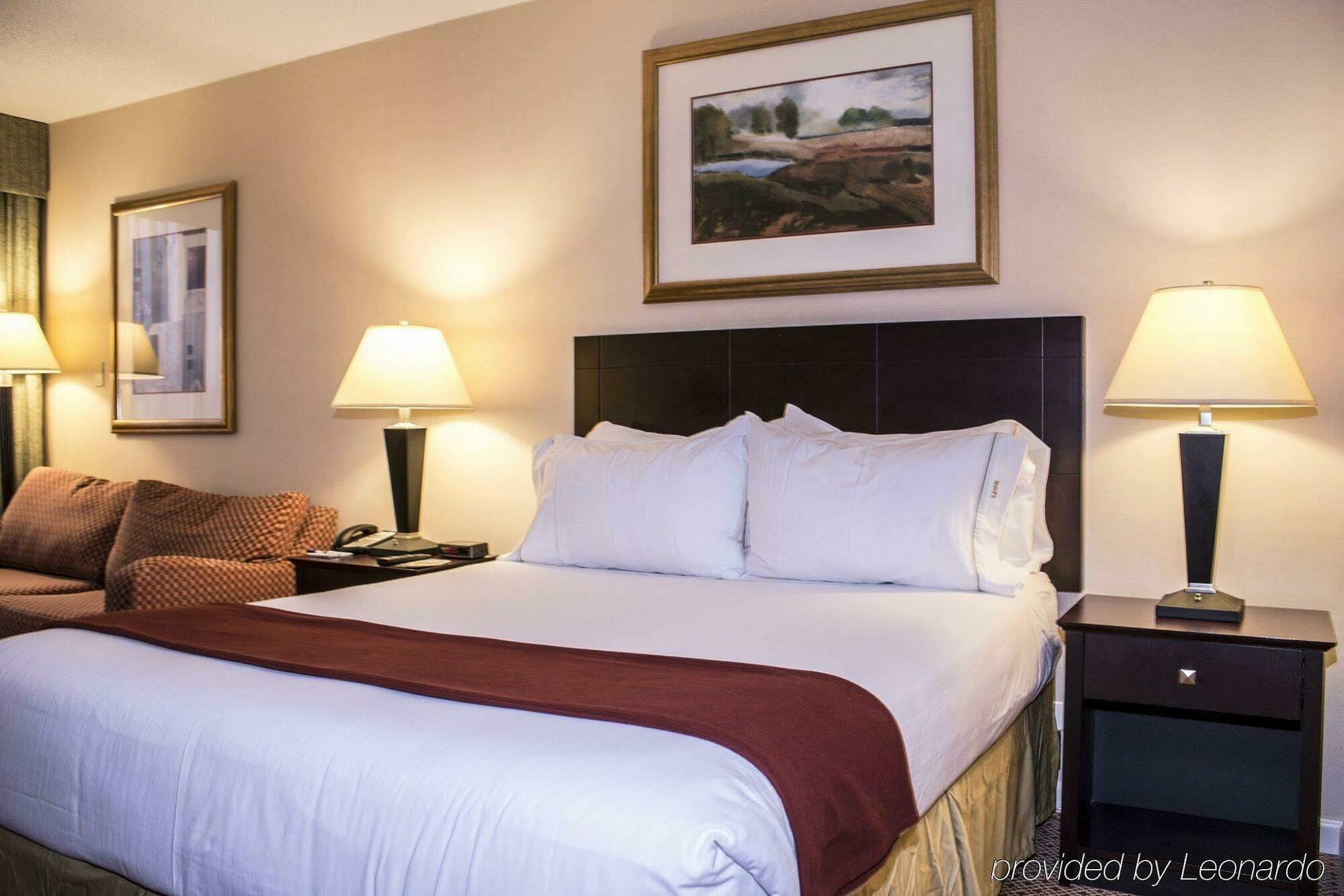 Holiday Inn Express & Suites Springfield By Ihg Exteriér fotografie